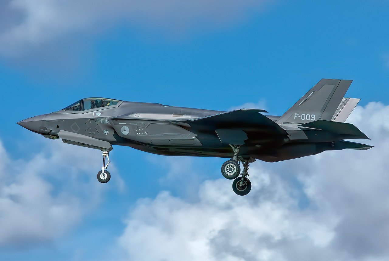 Evaluating the Performance of the Long Range Strike Bomber (LRSB)